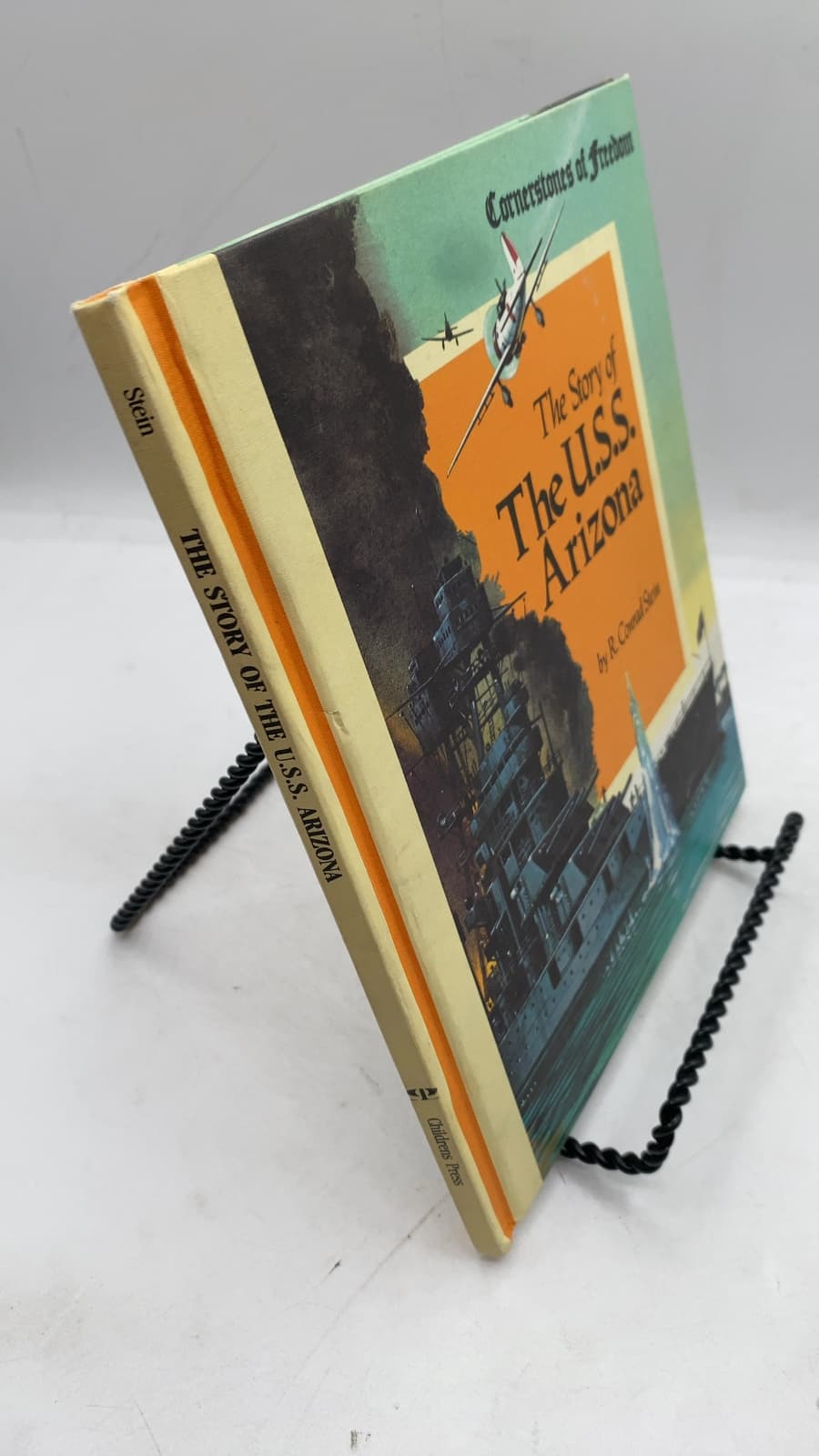 The Story of the U.S.S. Arizona by R. Conrad Stein - front cover