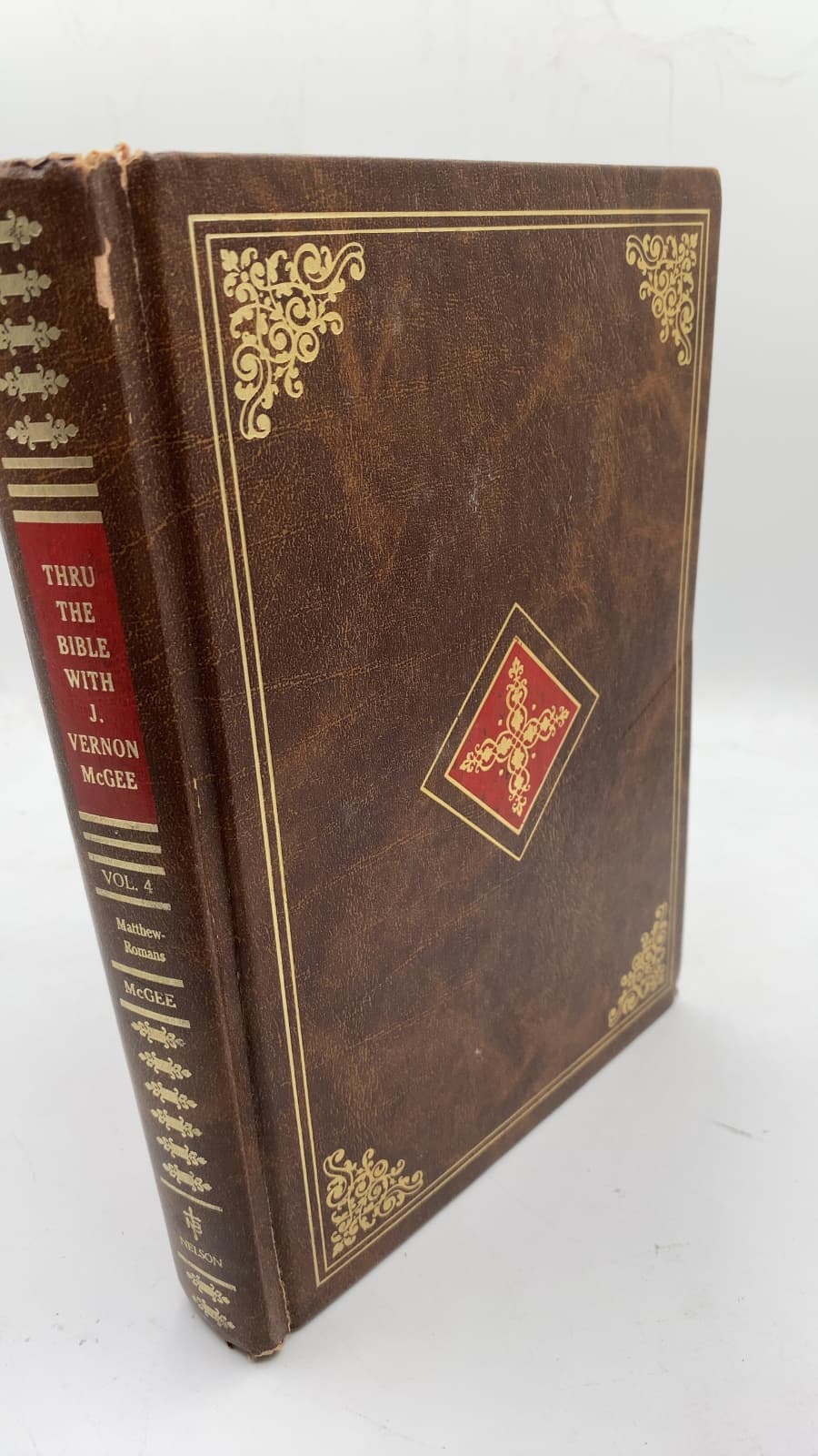 Thru the Bible with J. Vernon McGee, Volume IV: Matthew–Romans by J. Vernon McGee - front cover