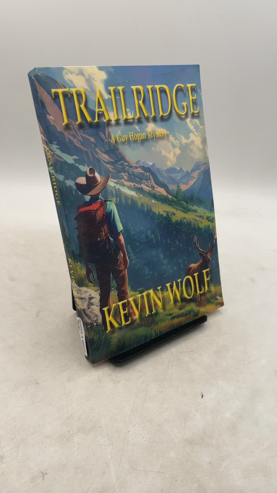 Trailridge: A Guy Hogan Mystery