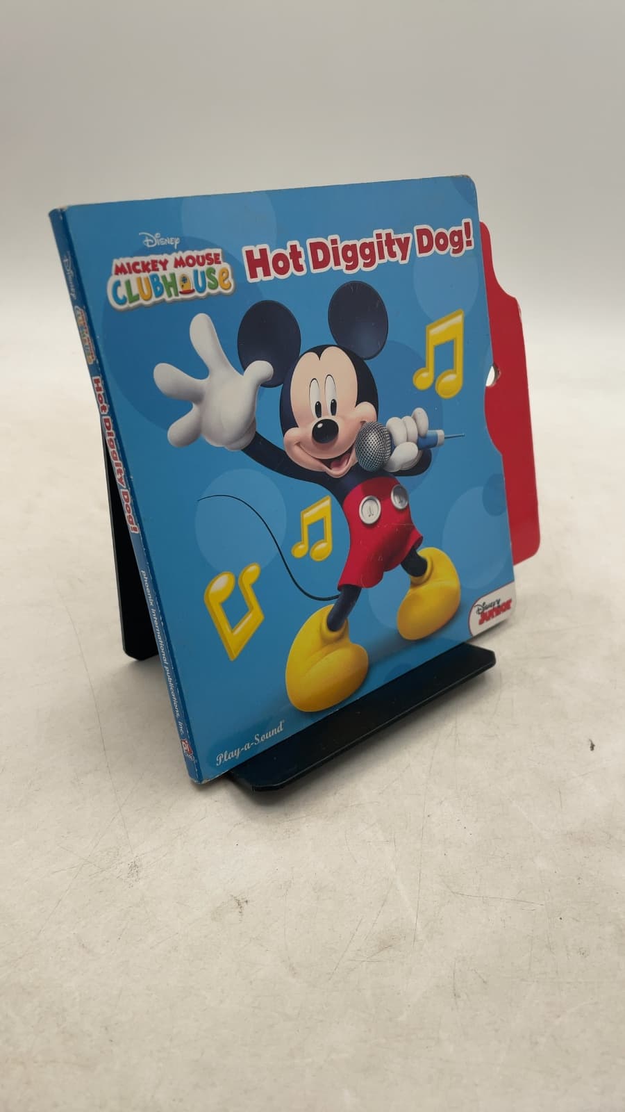 Hot Diggity Dog! by Loter, Inc. and the Disney Storybook Art Team - front cover