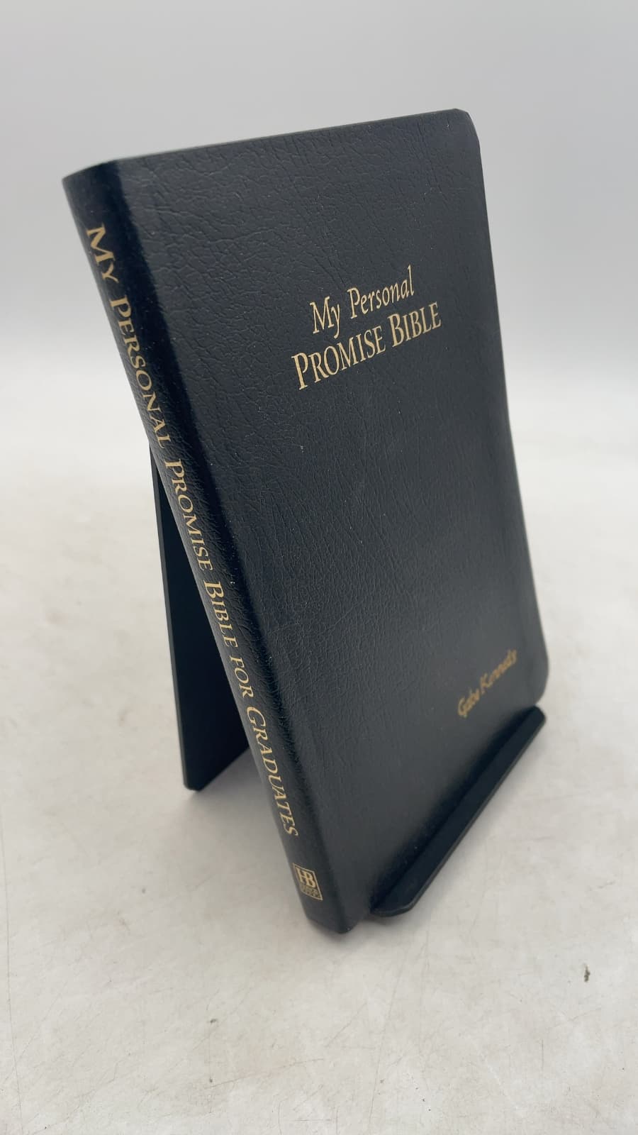 My Personal Promise Bible for Graduates by Betsy Williams - front cover