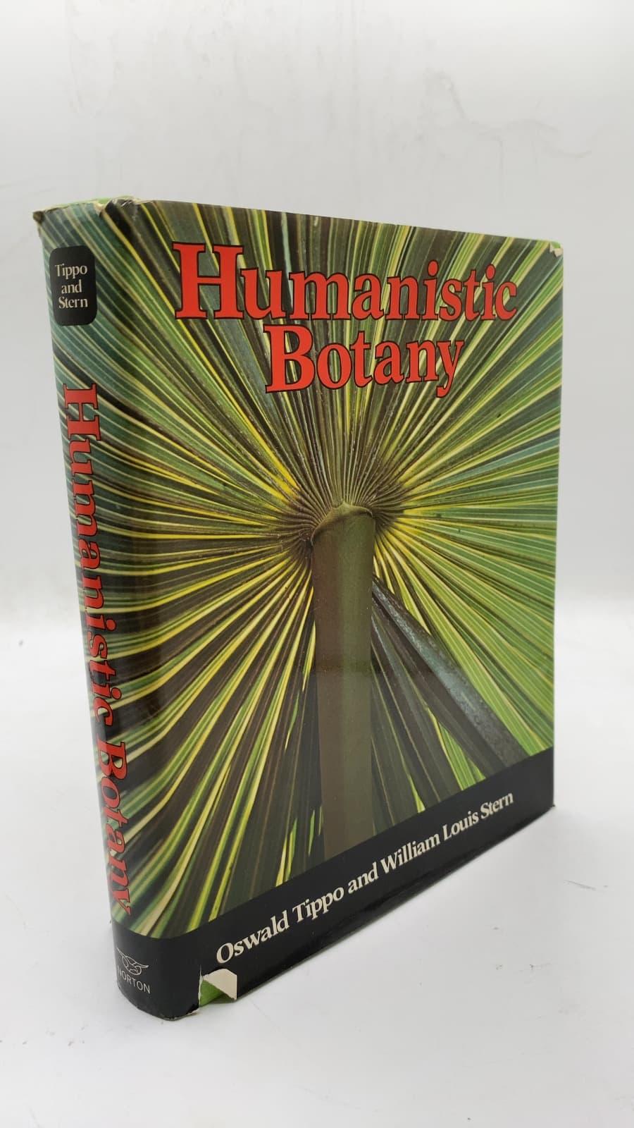 Humanistic Botany by Oswald Tippo and William Louis Stern - front cover