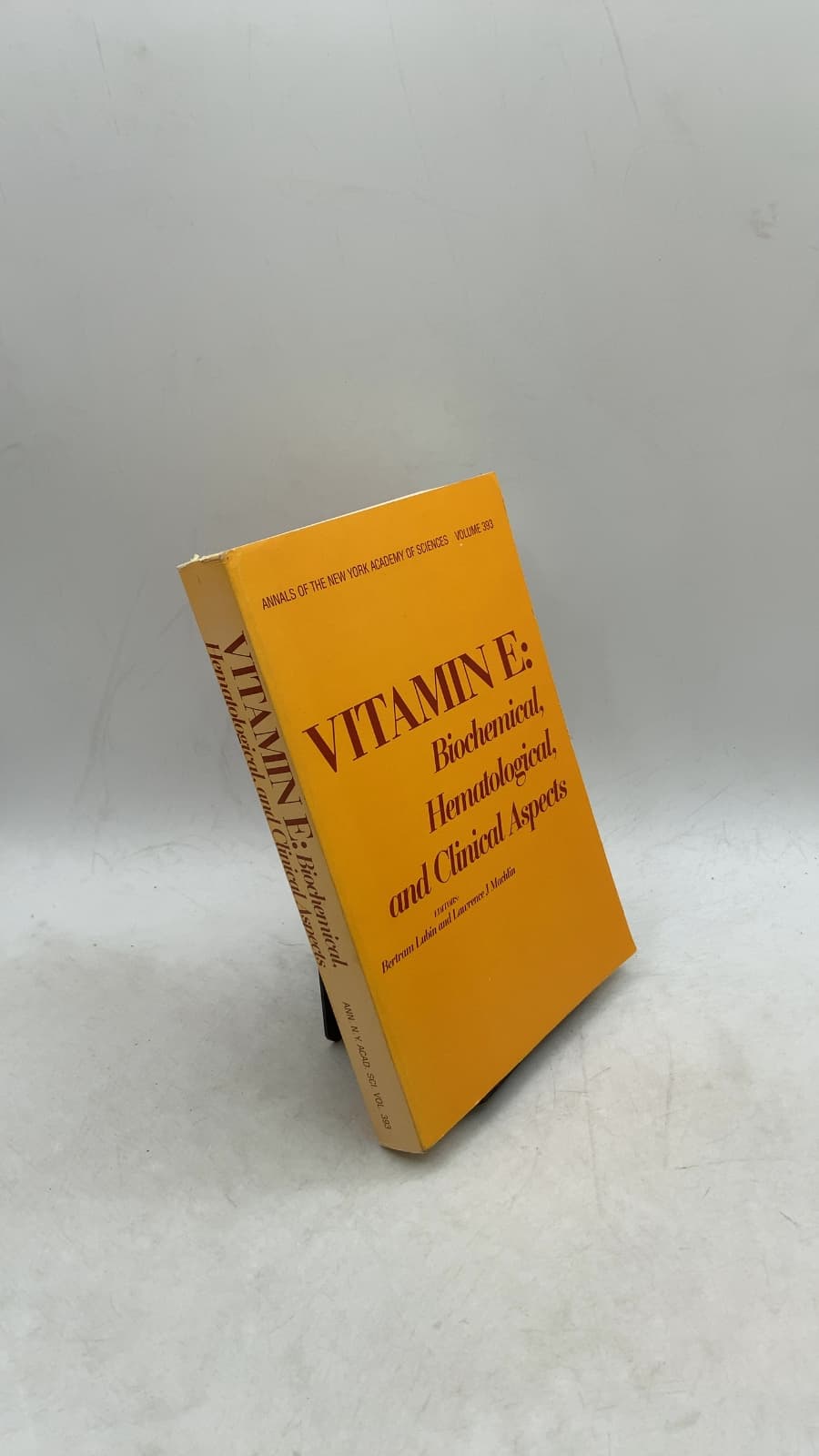 Vitamin E: Biochemical, Hematological, and Clinical Aspects by Edited by Bertram Lubin and Lawrence J. Machlin - front cover
