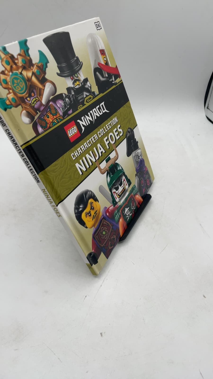 LEGO NINJAGO Character Collection: Ninja Foes