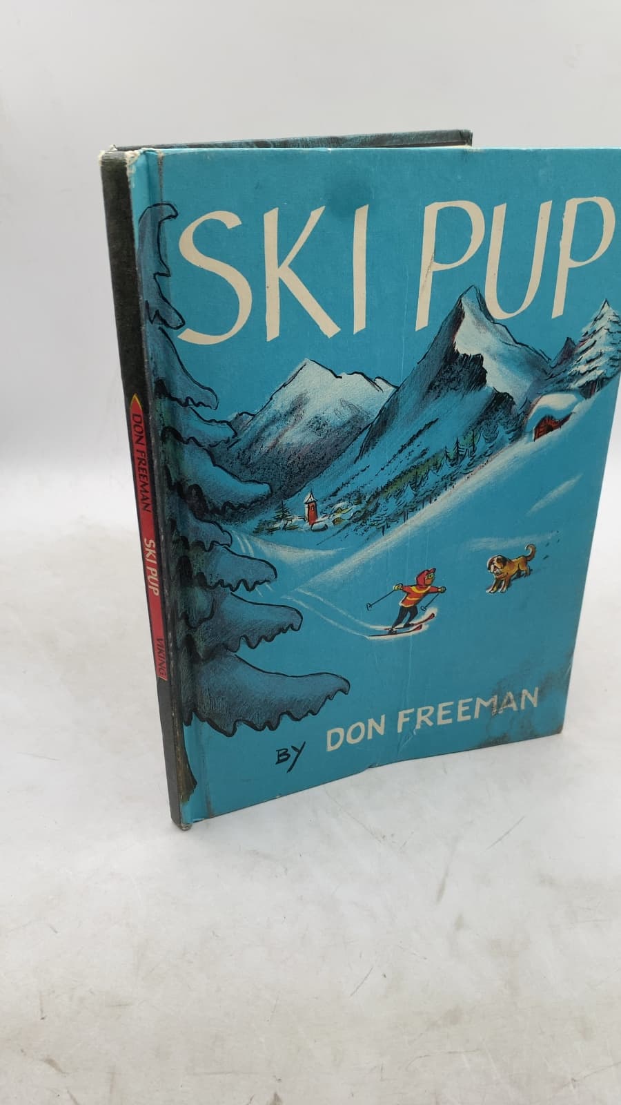 Ski Pup by Don Freeman - front cover