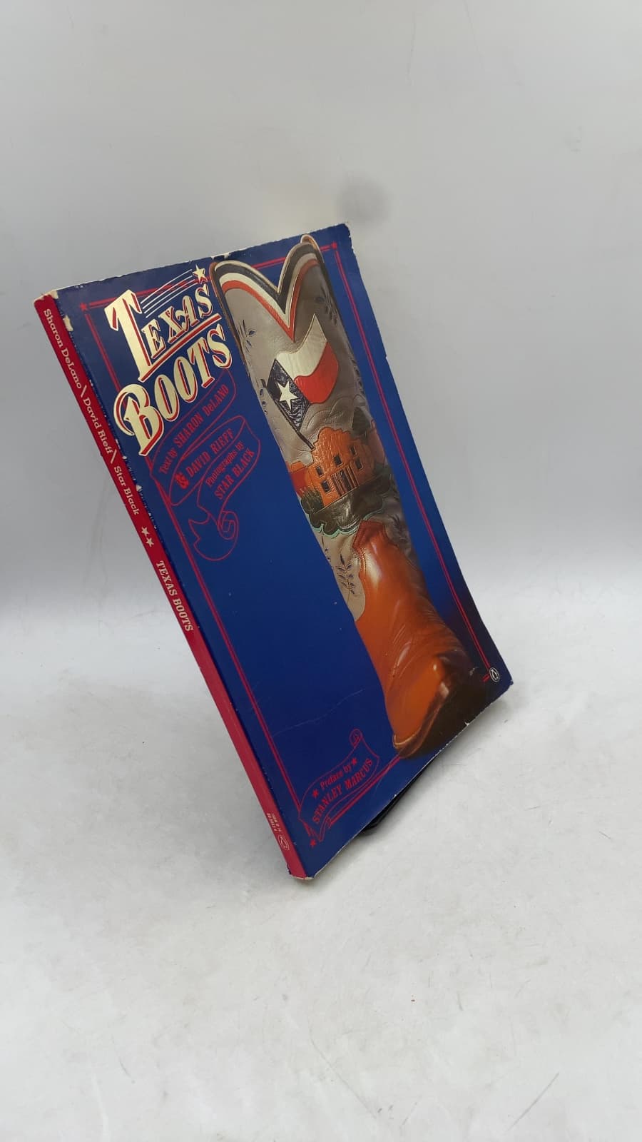 Texas Boots by Sharon DeLano & David Rieff - front cover