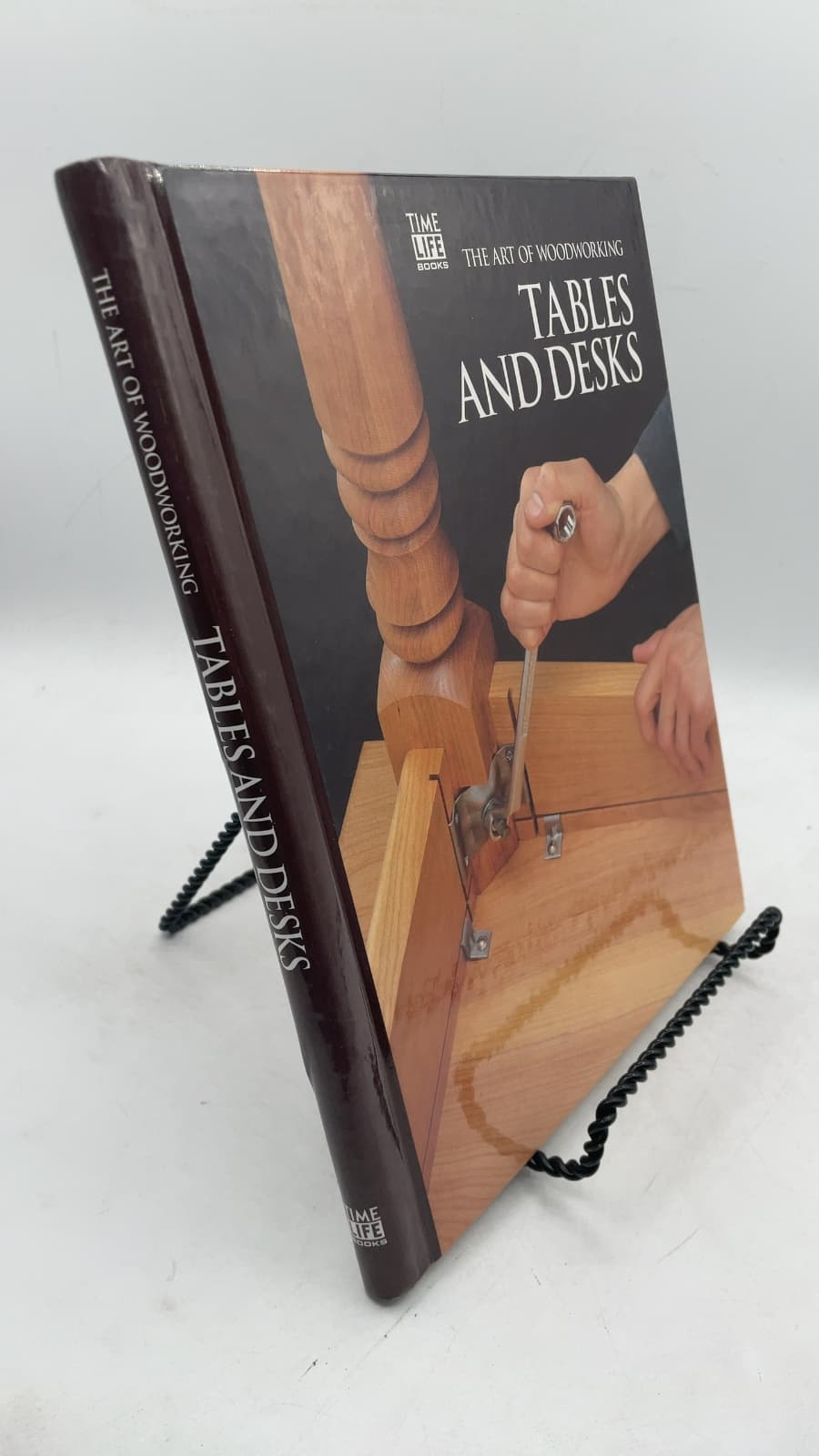 The Art of Woodworking: Tables and Desks - front cover