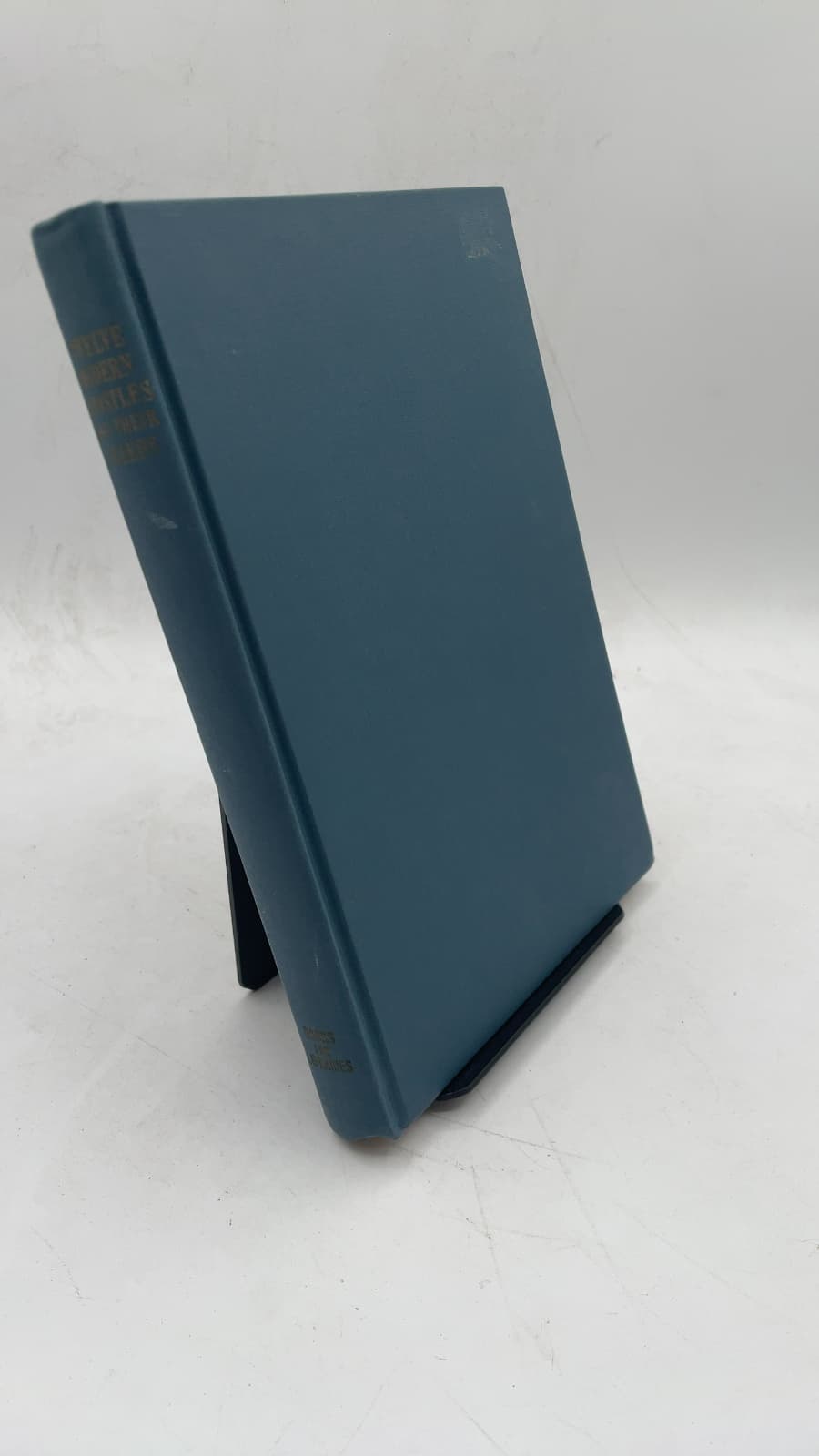 Twelve Modern Apostles And Their Creeds by Gilbert K. Chesterton, Bishop Charles L. Slattery, Dr. Henry Sloane Coffin and others - front cover