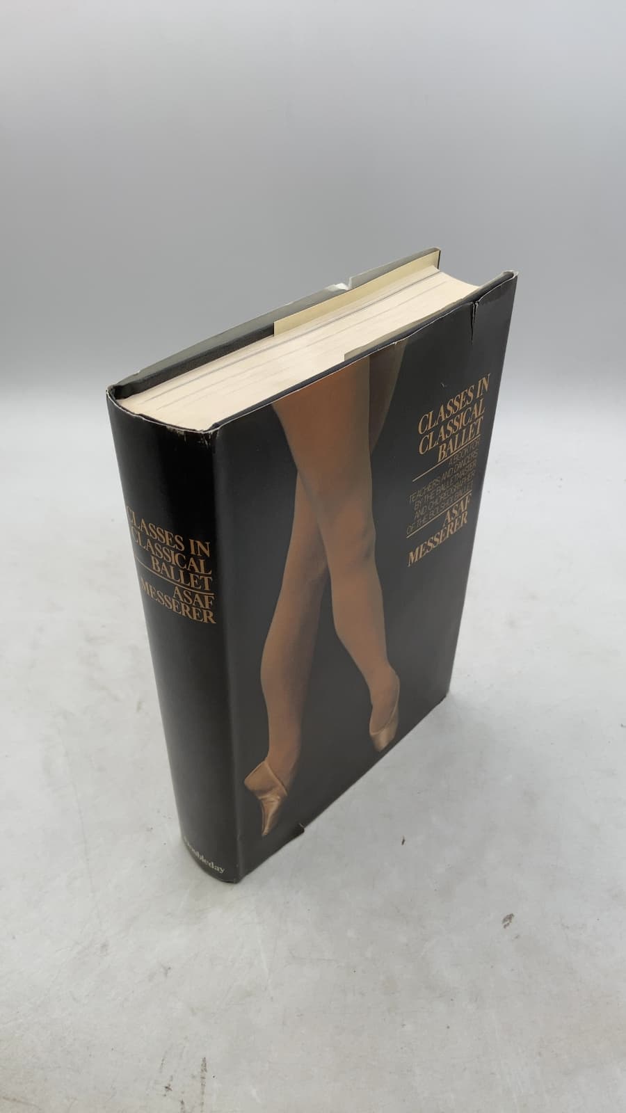 Classes in Classical Ballet by Asaf Messerer - front cover