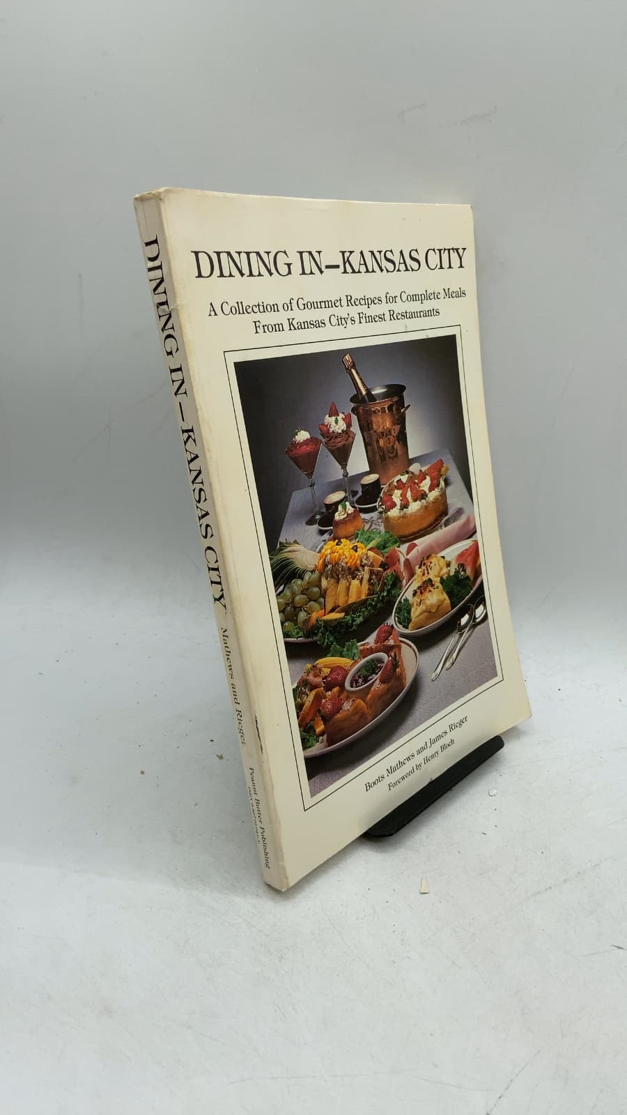 Dining In—kansas City by Boots Mathews and James Rieger - front cover