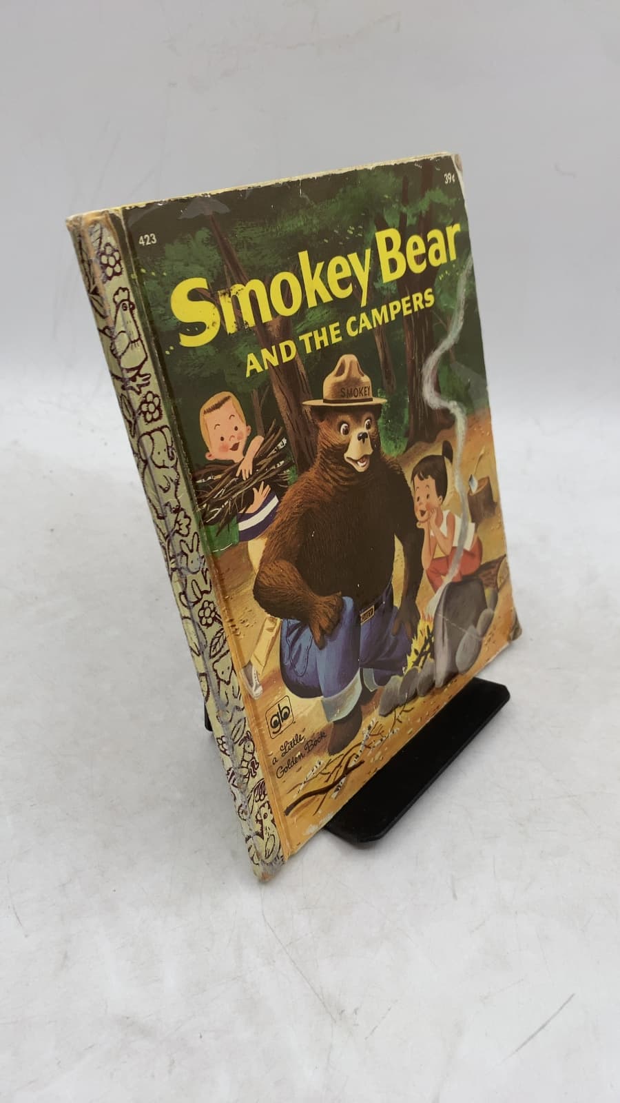 Smokey Bear and the Campers by S. Quentin Hyatt - front cover