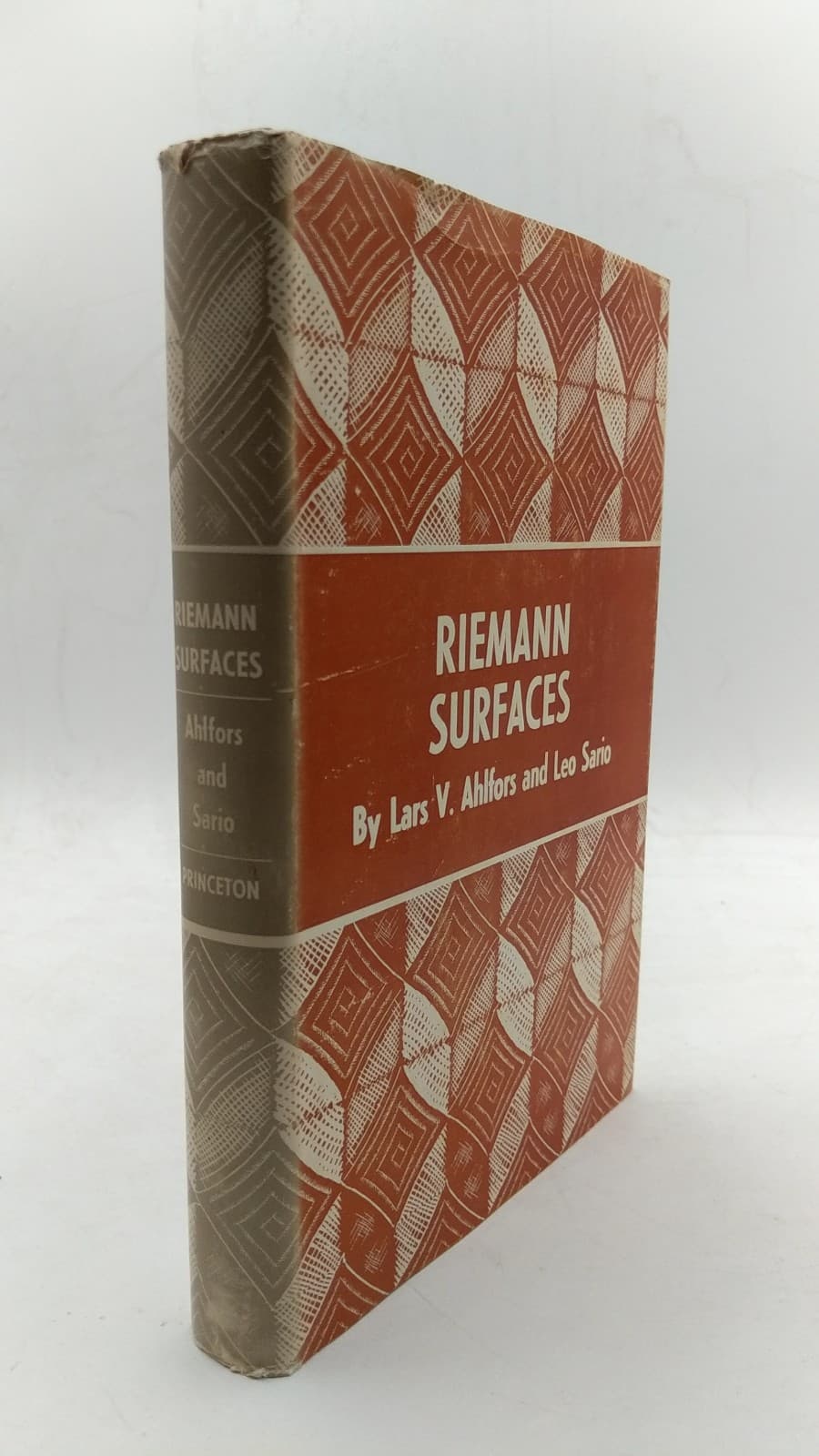 Riemann Surfaces by Lars V. Ahlfors and Leo Sario - front cover