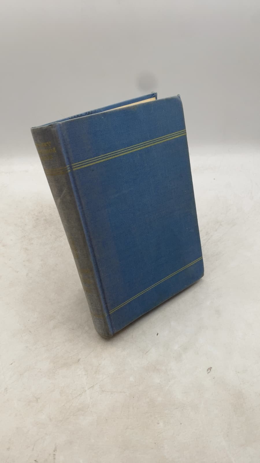 1937 Essay Annual: A Yearly Collection of Significant Essays Personal, Critical, Controversial, and Humorous