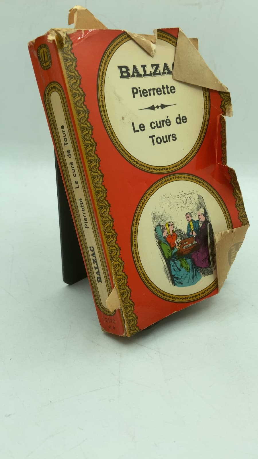 Les Célibataires: Pierrette, Le curé de Tours
