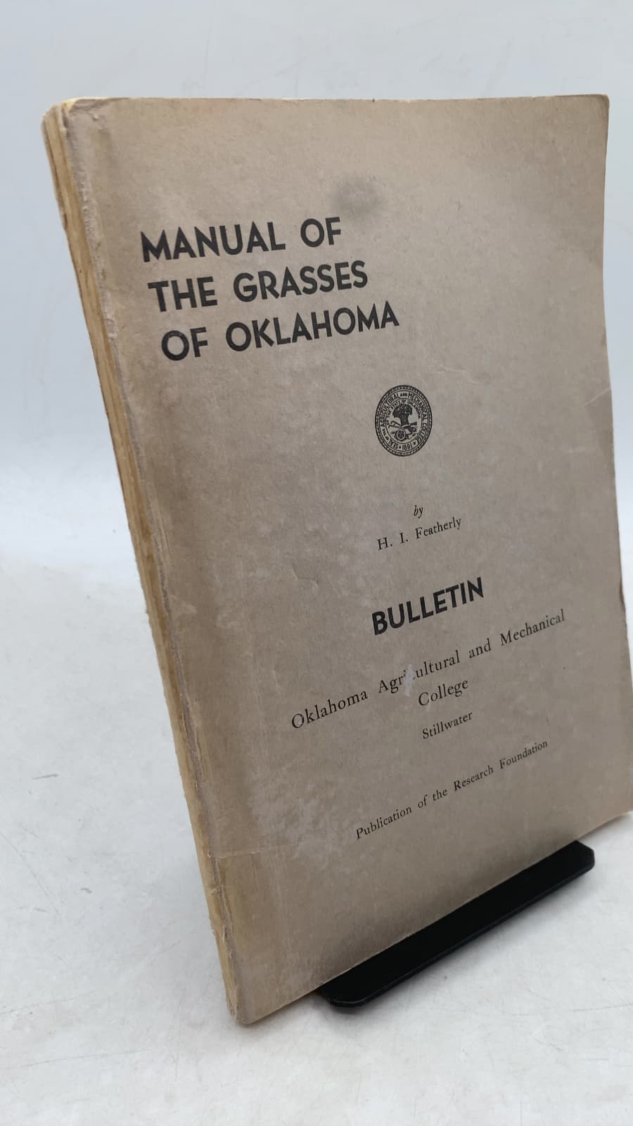 Manual of the Grasses of Oklahoma by H. I. Featherly - front cover