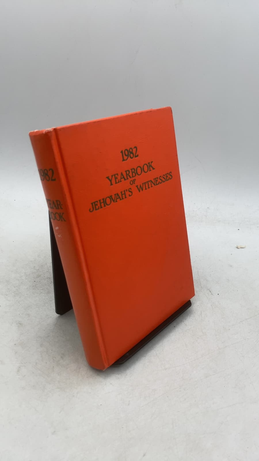 1982 Yearbook of Jehovah's Witnesses