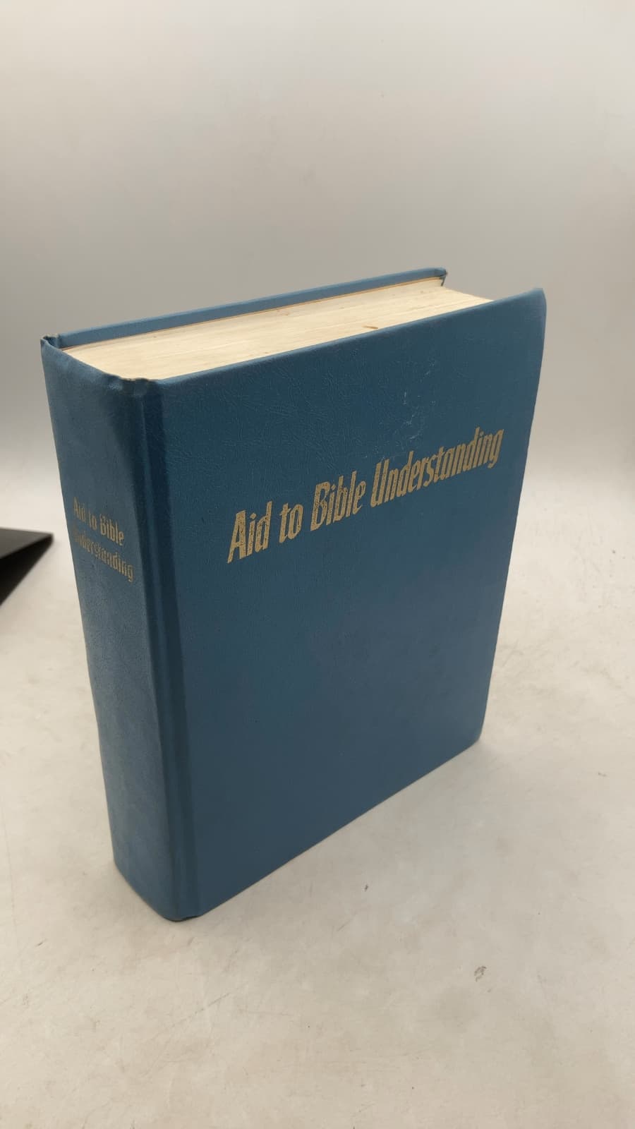 Aid to Bible Understanding by Watch Tower Bible and Tract Society - front cover