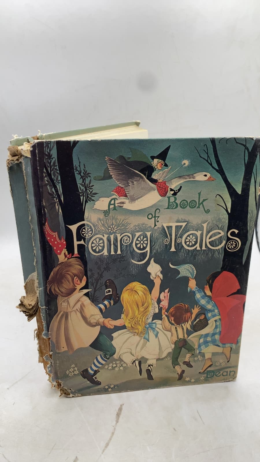 Dean's A Book of Fairy Tales by Janet & Anne Grahame Johnstone (Illustrators) - front cover