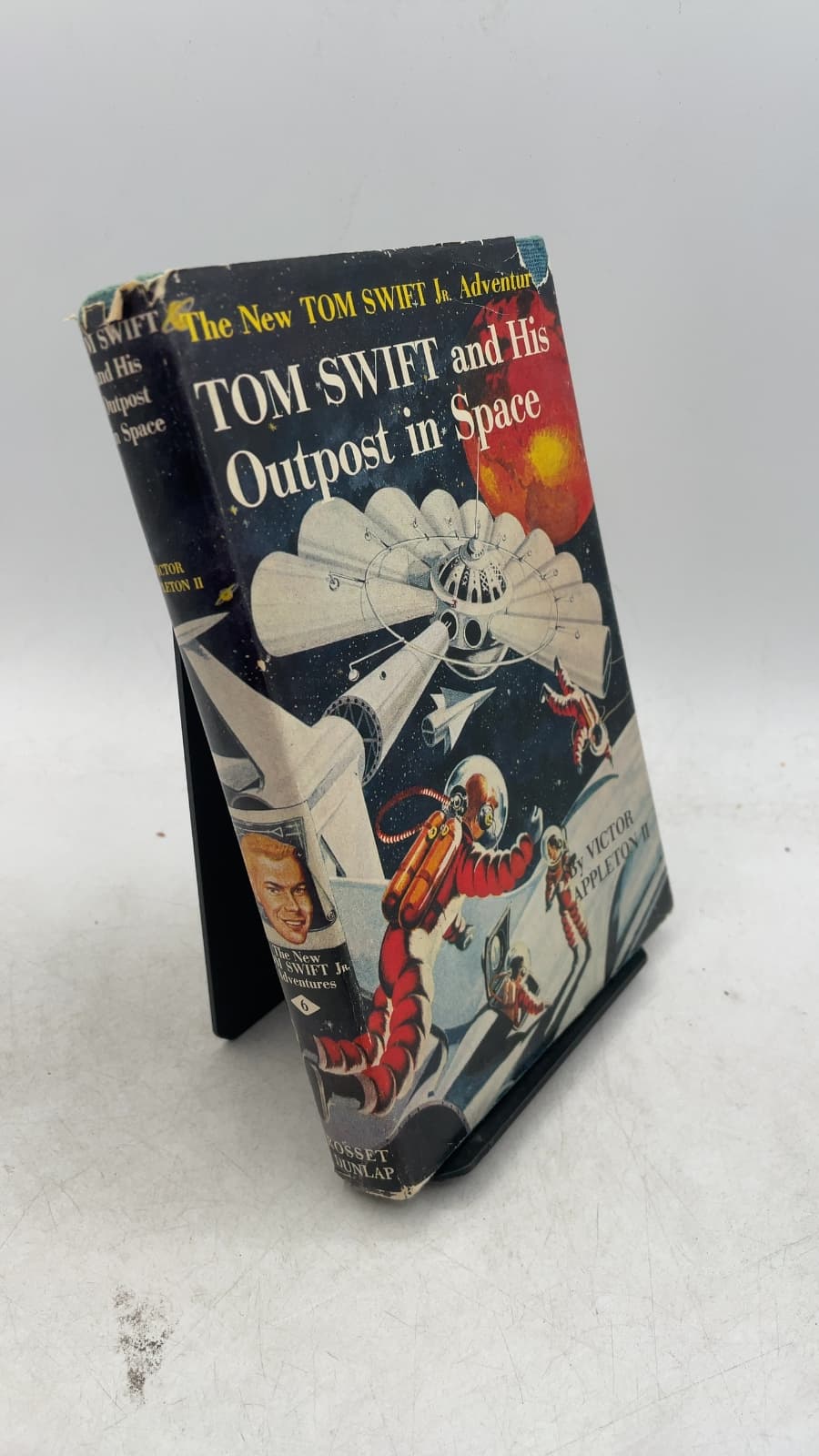 TOM Swift AND HIS Outpost IN Space by Victor Appleton II - front cover