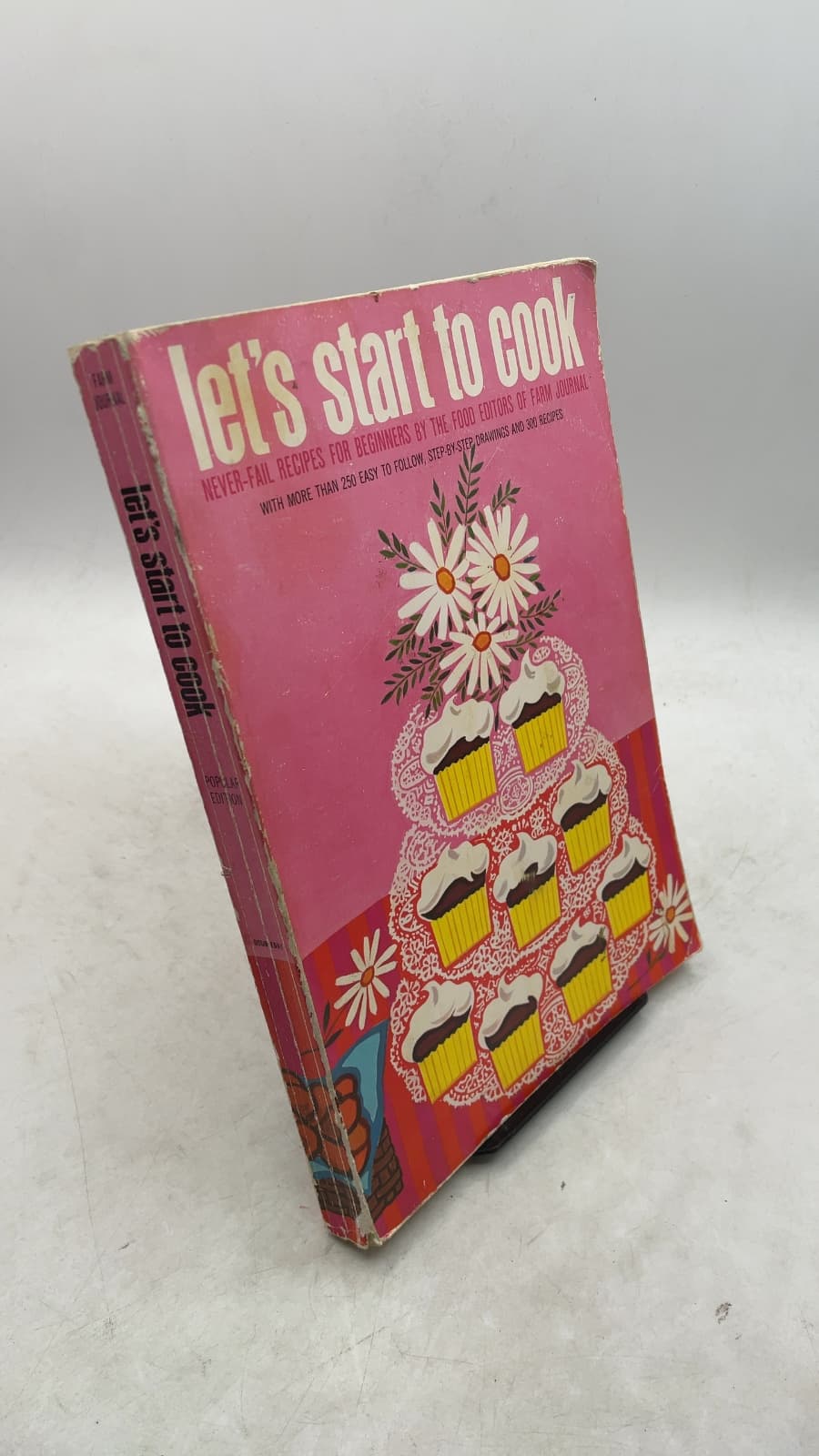 Let's Start to Cook: Never-Fail Recipes for Beginners by Nell B. Nichols - front cover
