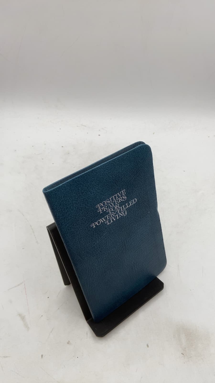 Positive Prayers for Power-Filled Living by Robert H. Schuller - front cover