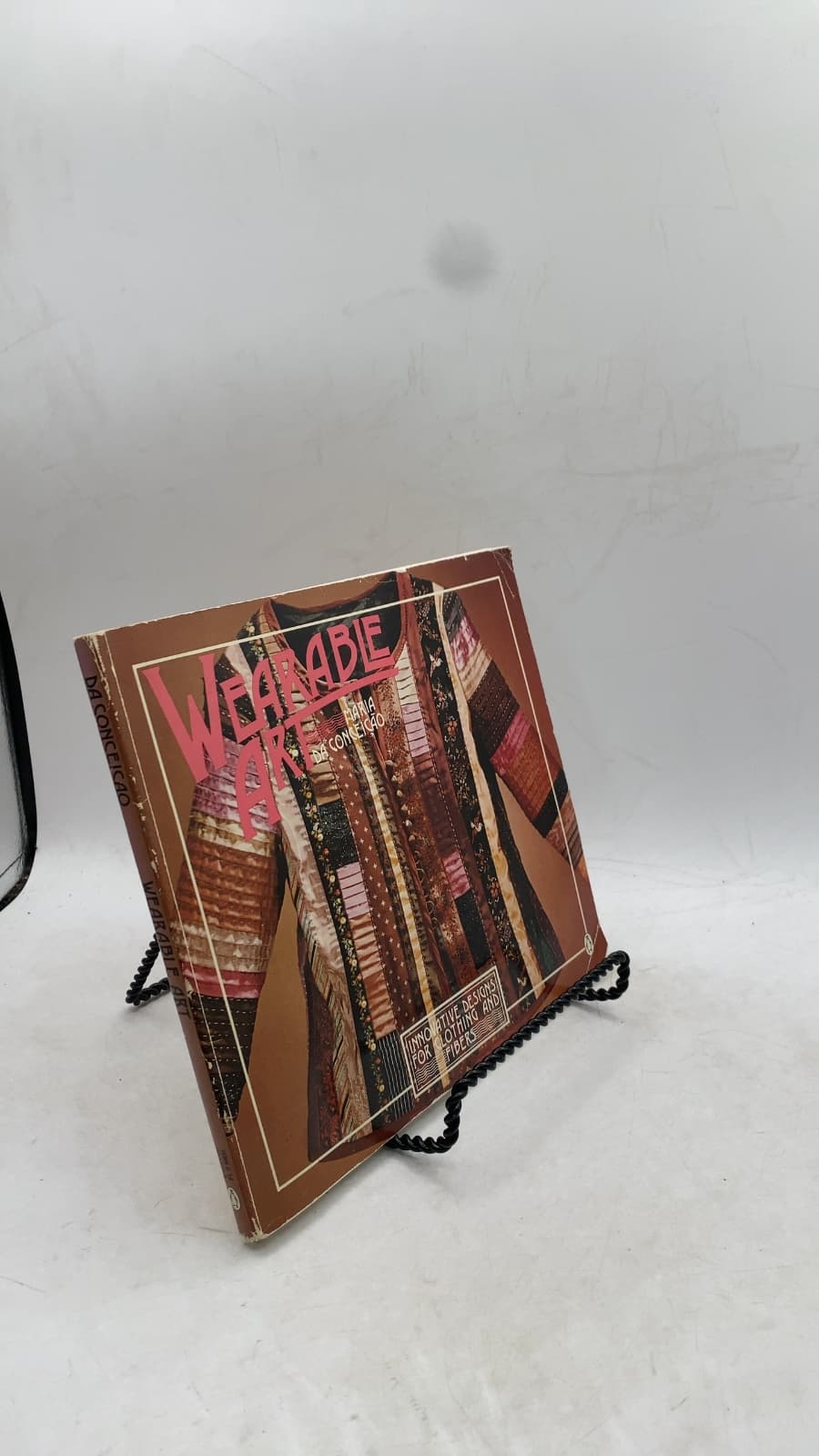 Wearable Art by Maria da Conceição - front cover