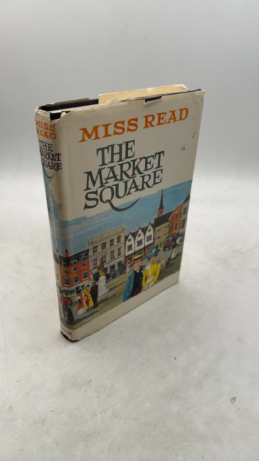 THE Market Square by Miss Read - front cover