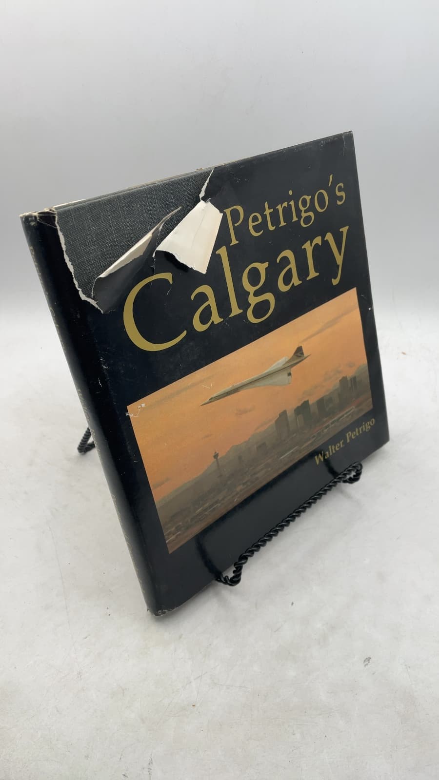 Petrigo's Calgary by Walter Petrigo - front cover