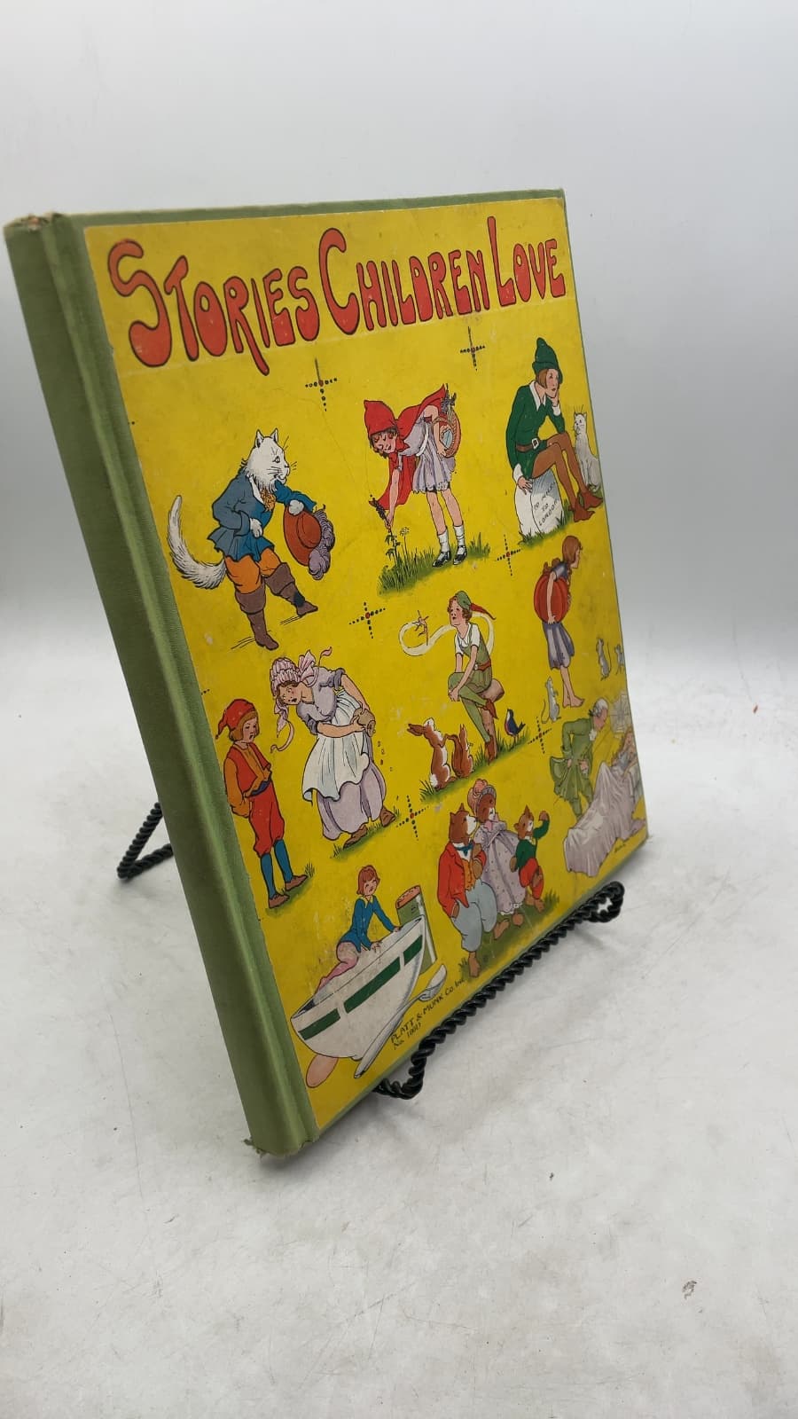 Stories Children Love by Edited by Watty Piper - front cover