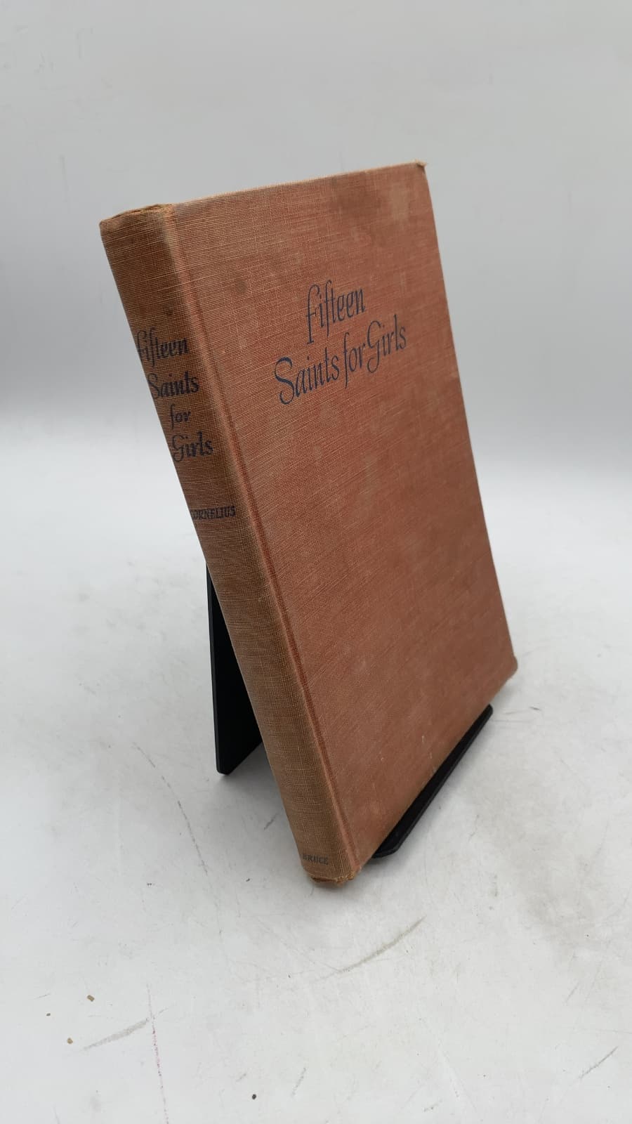 Fifteen Saints for Girls by Sister Mary Cornelius, S.S.N.D. - front cover