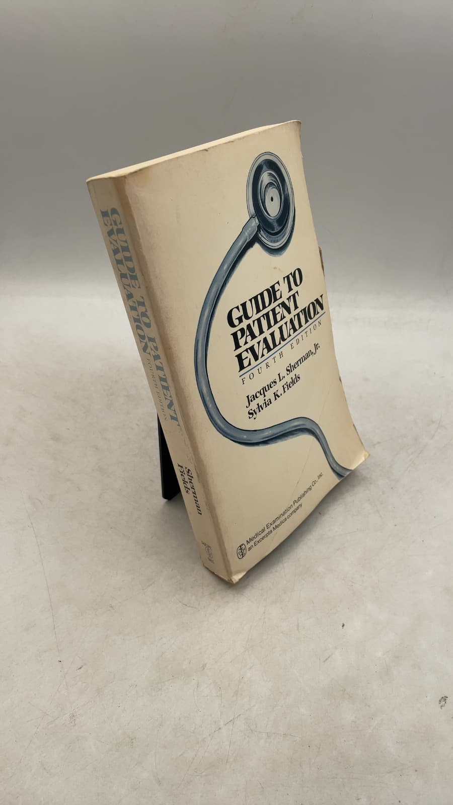 Guide to Patient Evaluation by Jacques L. Sherman, Jr. and Sylvia K. Fields - front cover