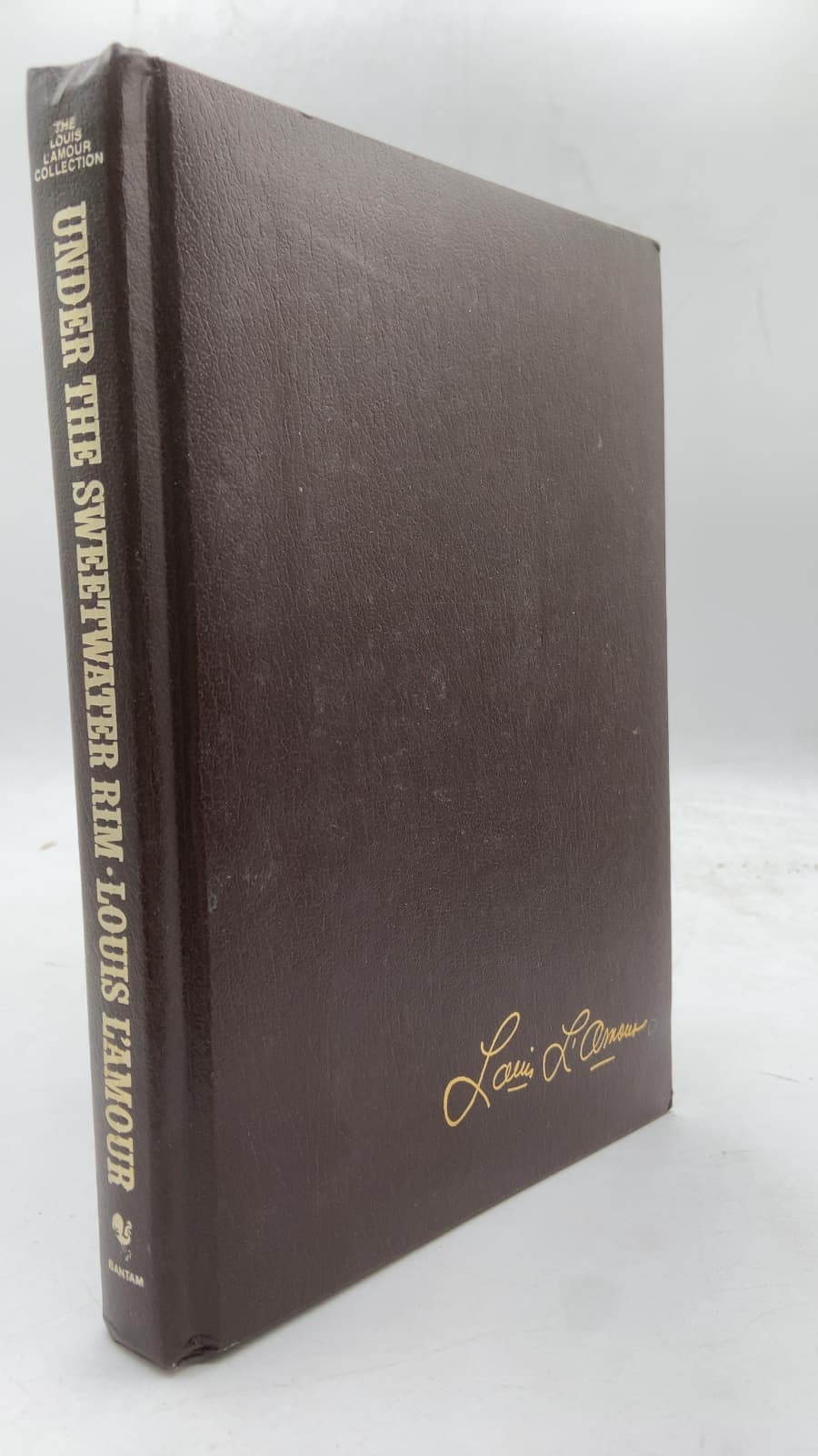 Under THE Sweetwater RIM by Louis L'amour - front cover