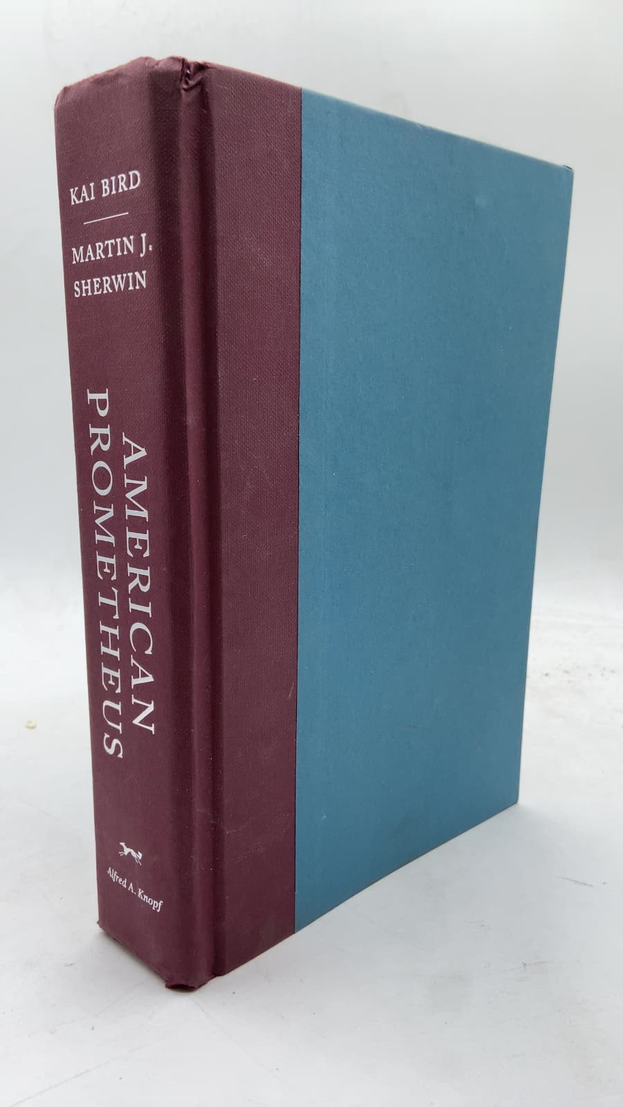 American Prometheus: The Triumph and Tragedy of J. Robert Oppenheimer by Kai Bird and Martin J. Sherwin - front cover