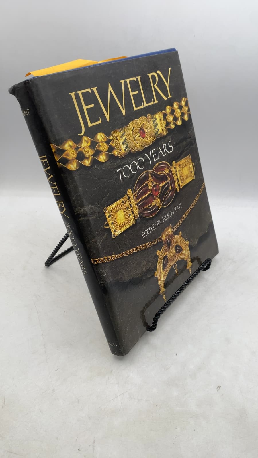 Jewelry: 7,000 Years by Edited by Hugh Tait - front cover