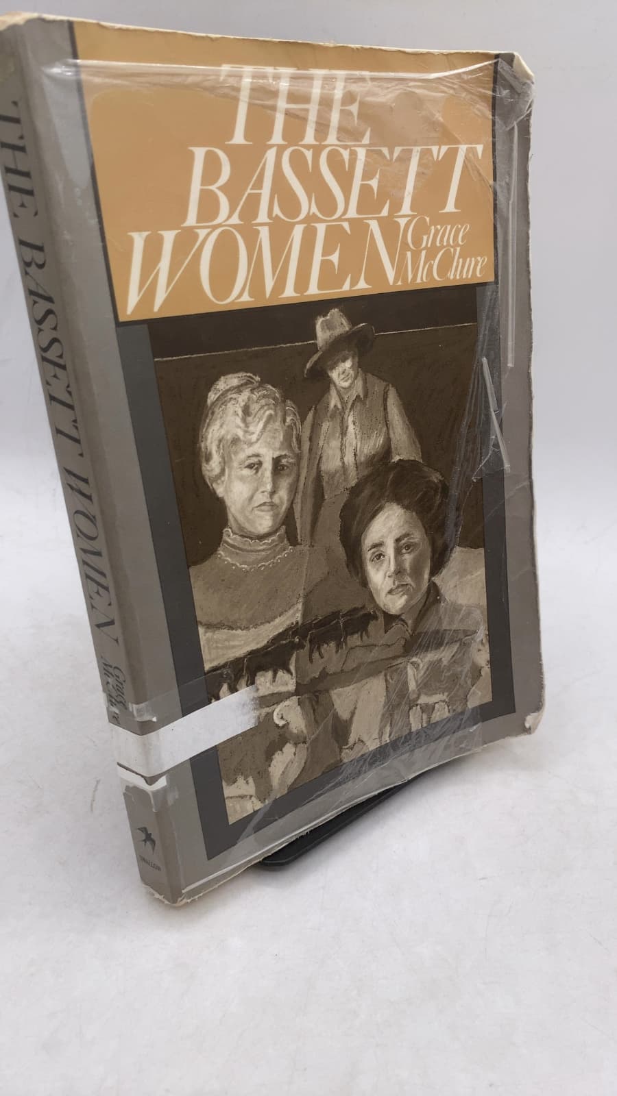 The Bassett Women by Grace McClure - front cover