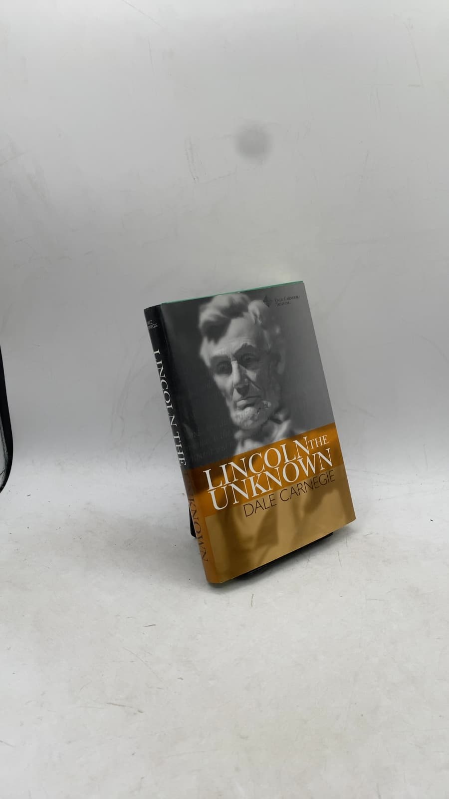 Lincoln the Unknown by Dale Carnegie - front cover