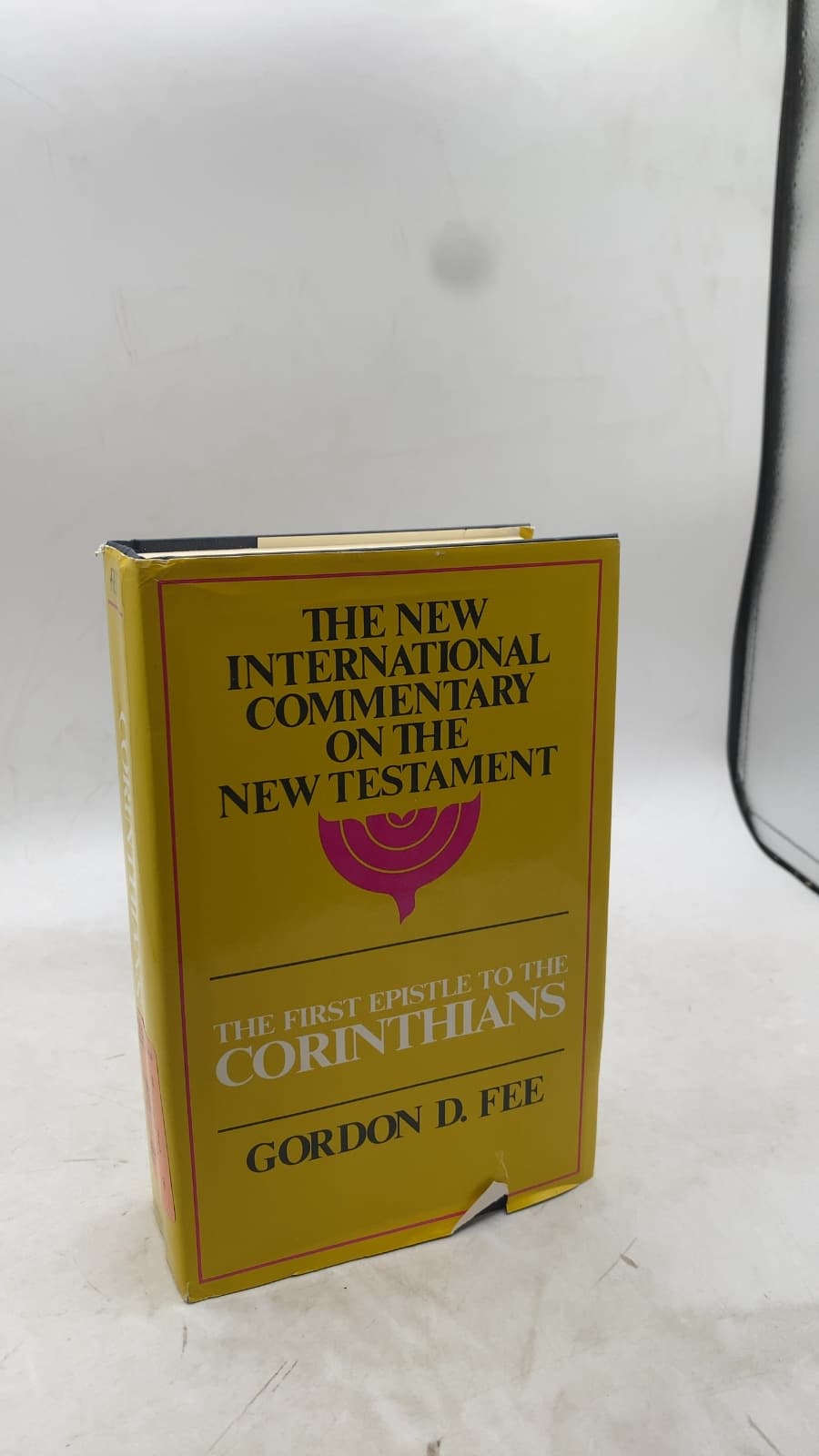 The First Epistle to the Corinthians by Gordon D. Fee - front cover