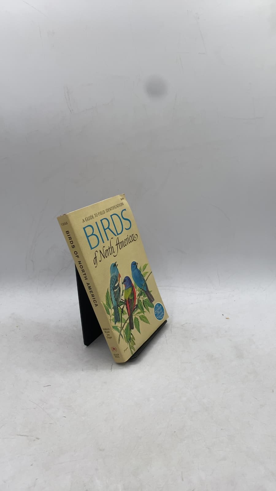 Birds of North America: A Guide to Field Identification by Chandler S. Robbins, Bertel Bruun, Herbert S. Zim - front cover