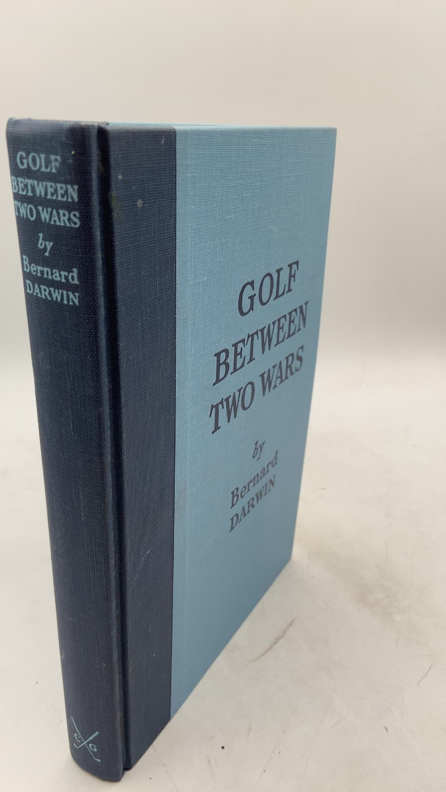 Golf Between TWO Wars by Bernard Darwin - front cover