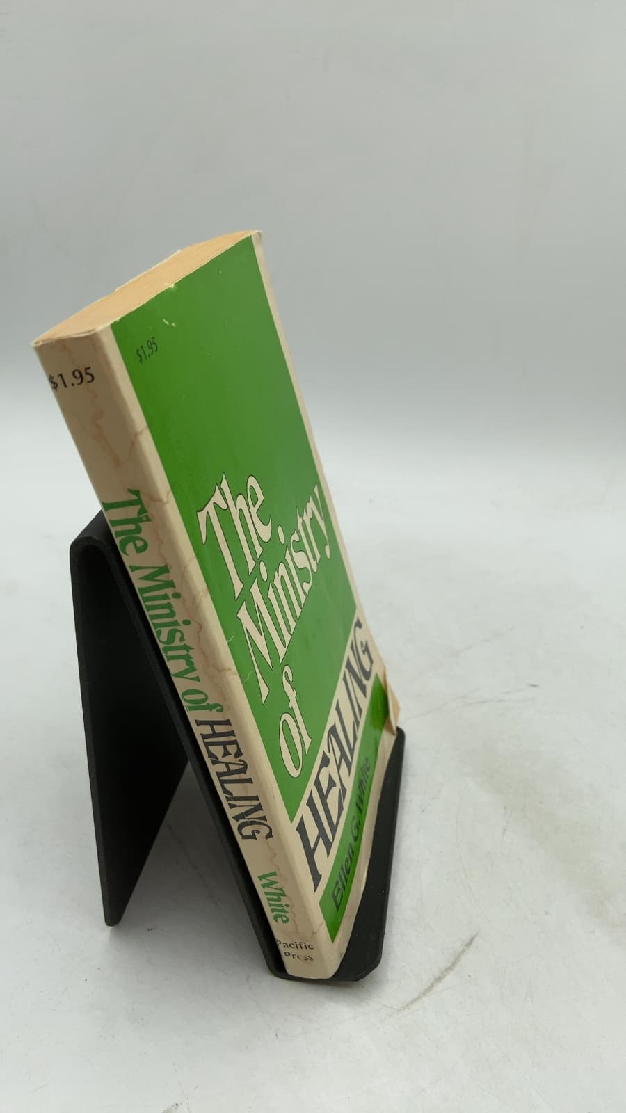 The Ministry of Healing by Ellen G. White - front cover