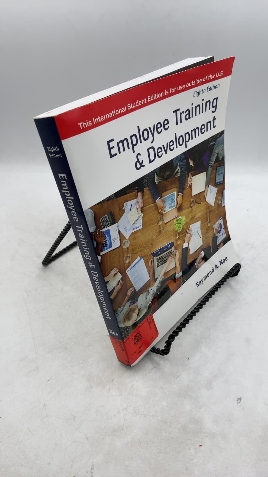 Employee Training & Development by Raymond A. Noe - front cover