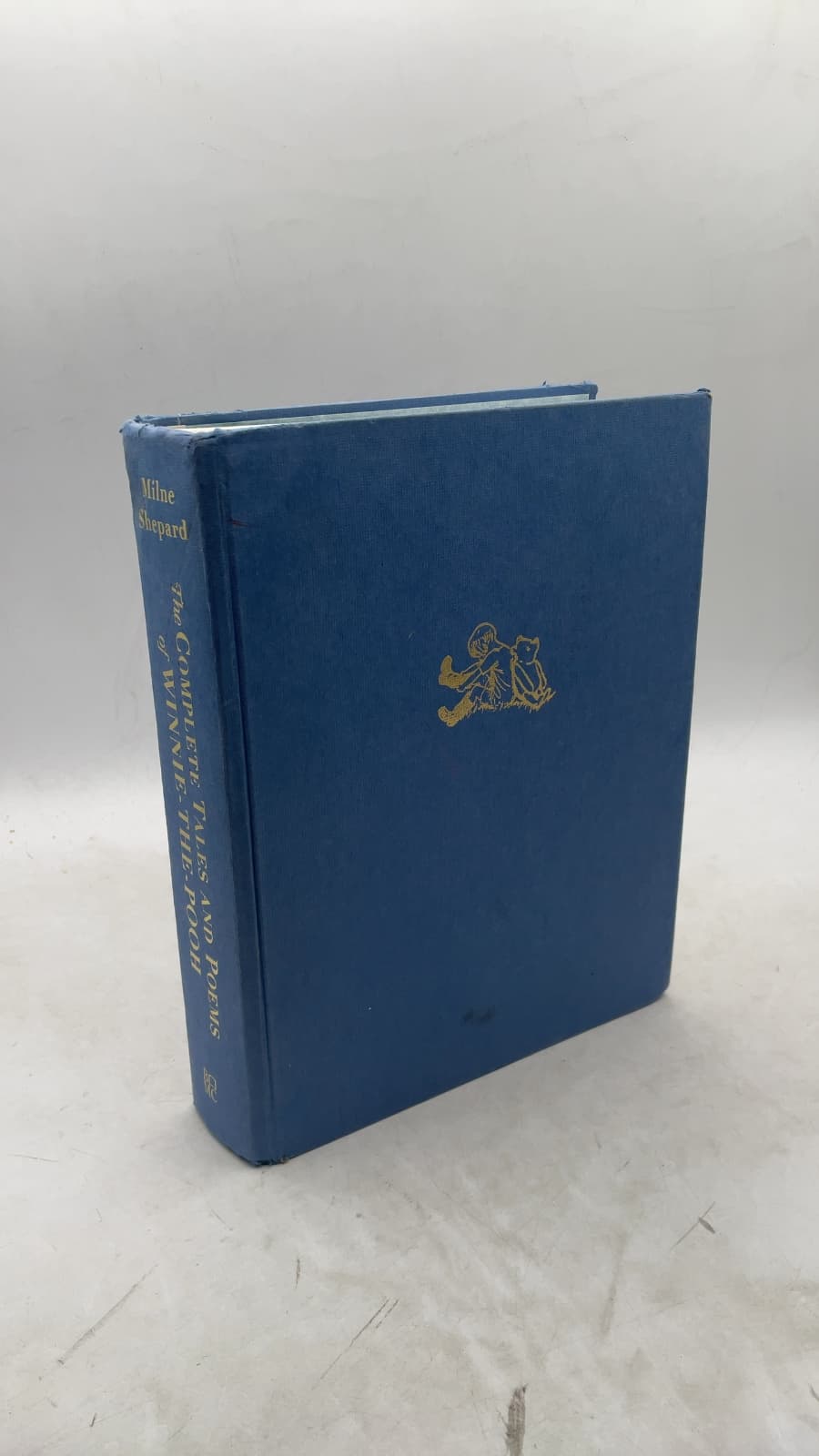 The Complete Tales & Poems of Winnie-the-Pooh by A. A. Milne - front cover