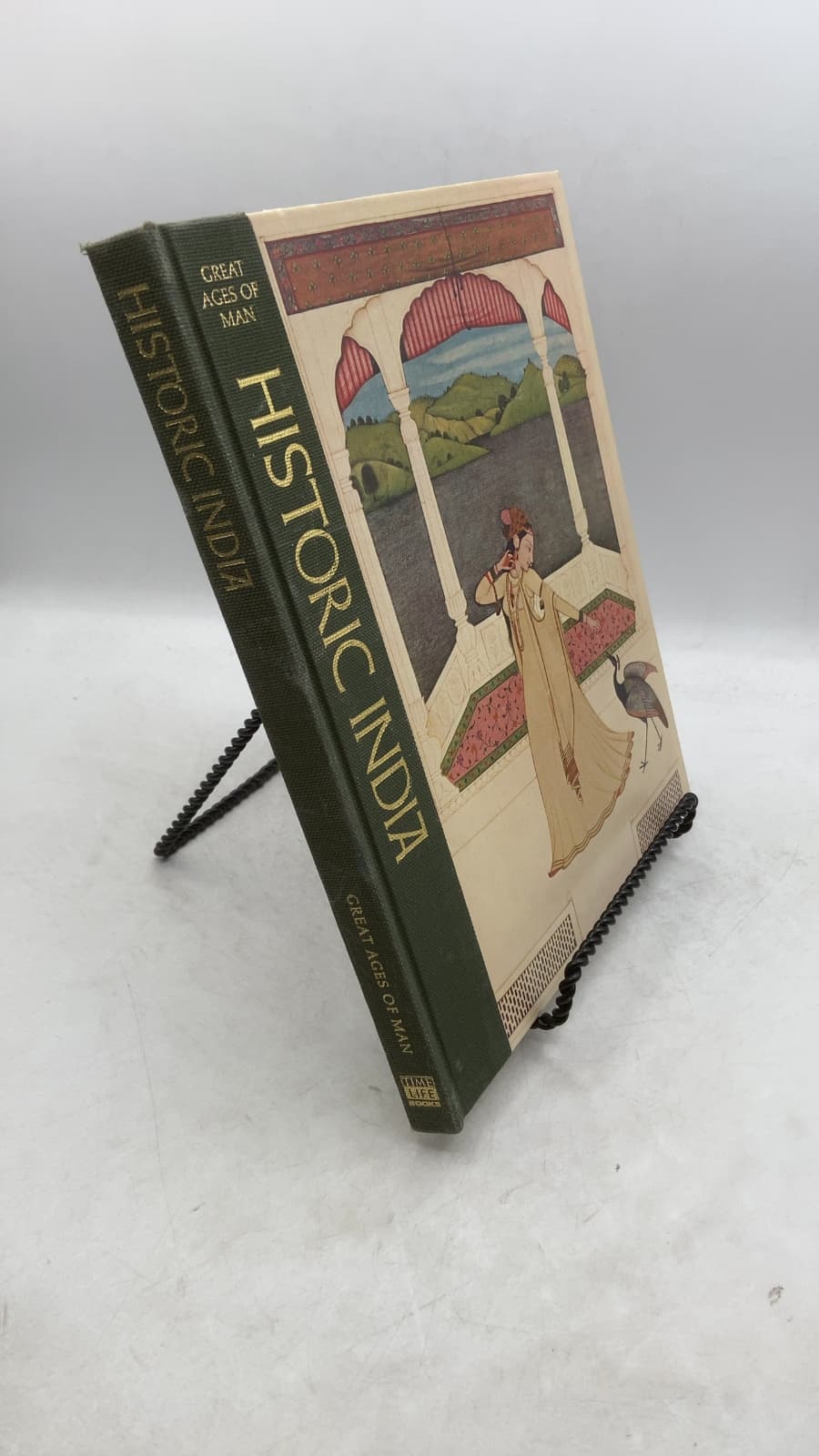 Historic India by Lucille Schulberg and The Editors of TIME-LIFE BOOKS - front cover