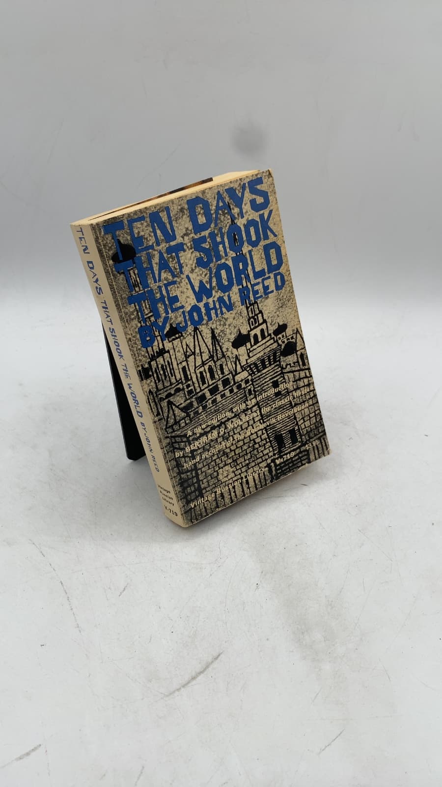 TEN Days That Shook THE World by John Reed - front cover