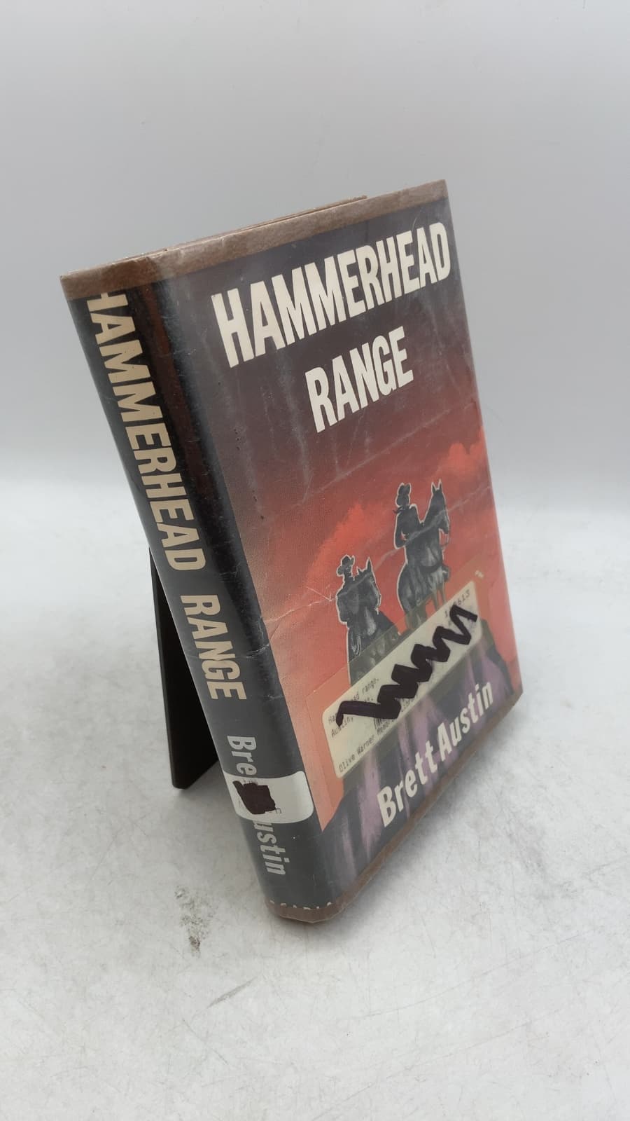 Hammerhead Range by Brett Austin - front cover