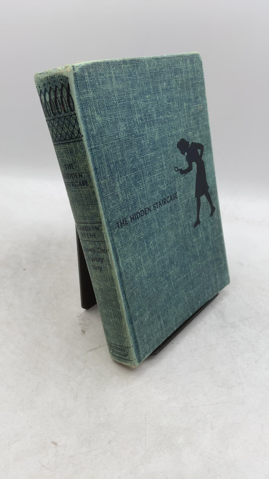 The Hidden Staircase by Carolyn Keene - front cover