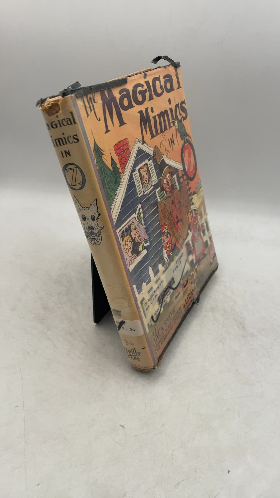 The Magical Mimics in Oz by Jack Snow - front cover