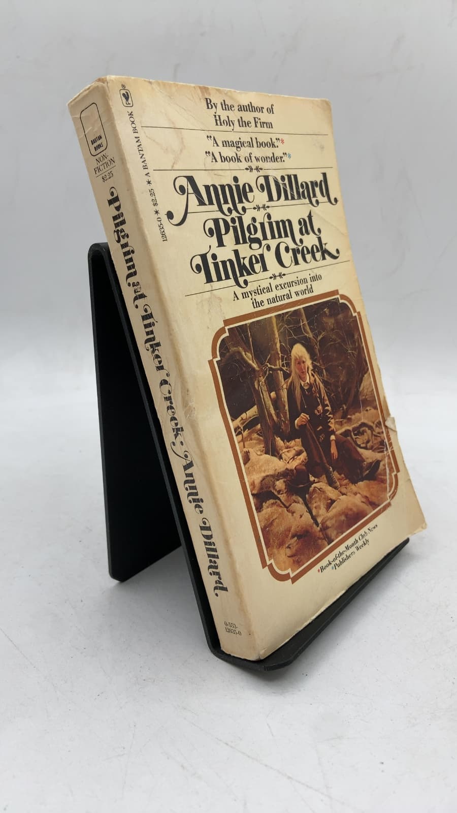 Pilgrim at Tinker Creek by Annie Dillard - front cover