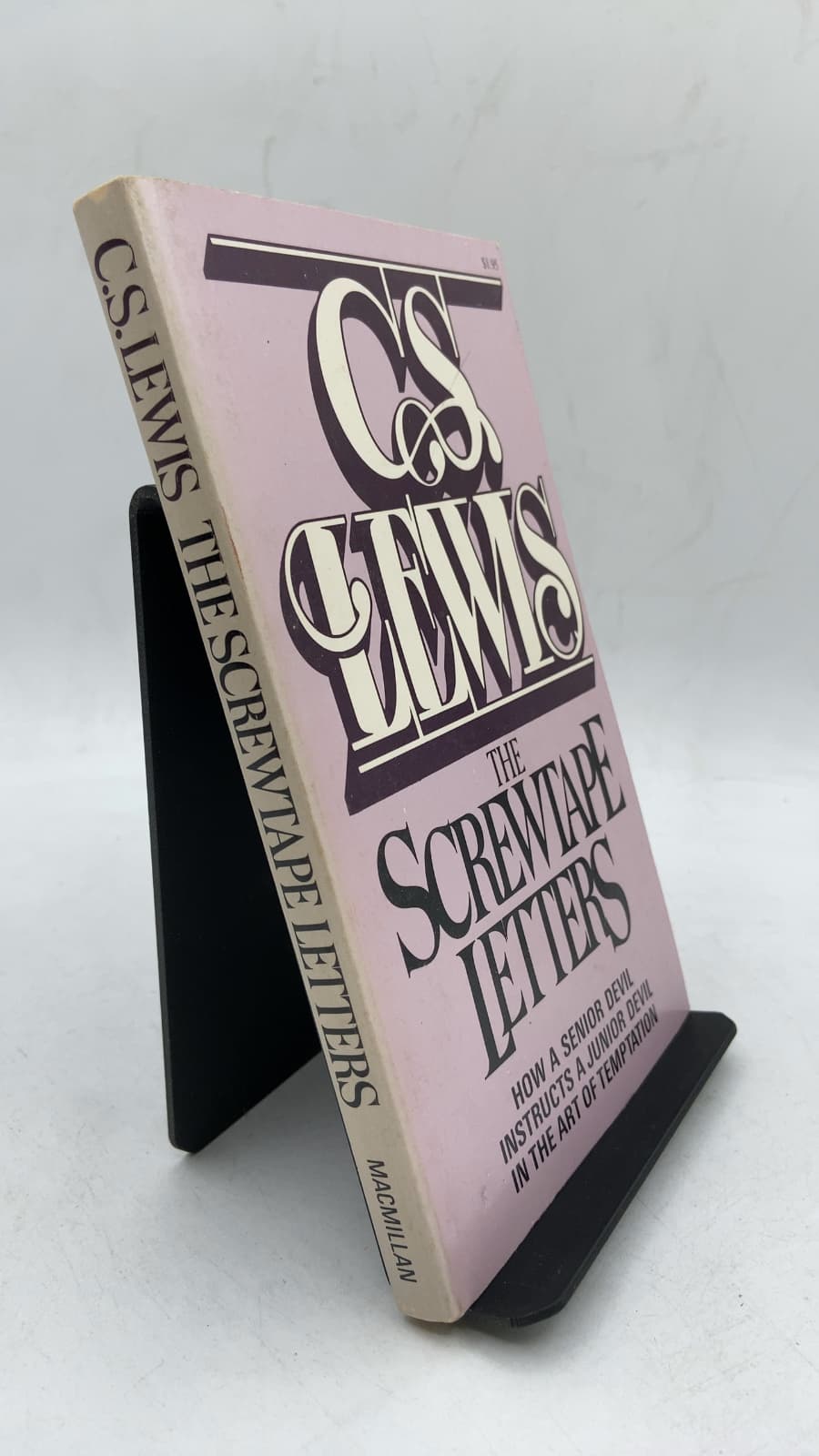 The Screwtape Letters with Screwtape Proposes a Toast by C. S. Lewis - front cover
