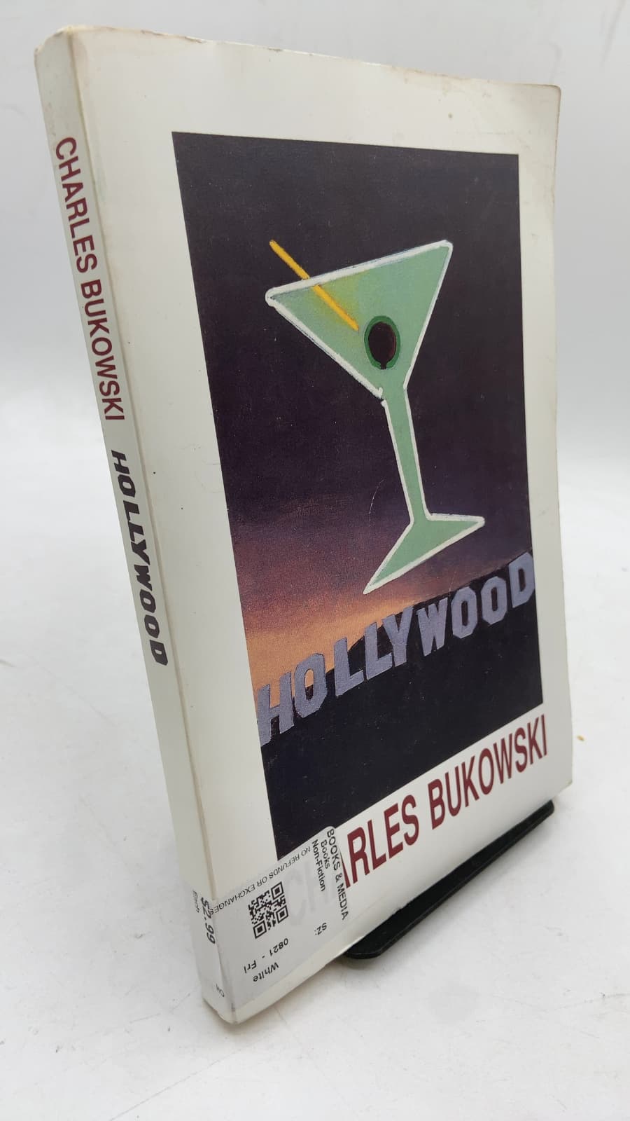 Hollywood by Charles Bukowski - front cover